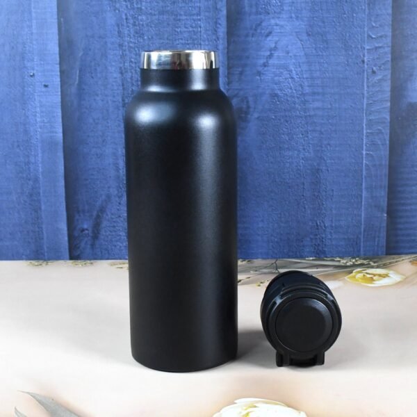 Water Bottle for Kids â€“ Insulated Stainless Steel Bottle (700 ML / 1 Pc)
